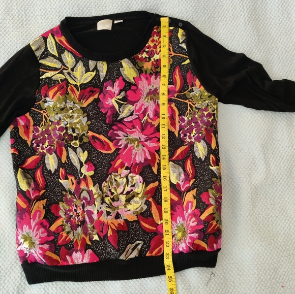 Shiny Metallic Lamé Floral Print Top - Picture 4 of 7